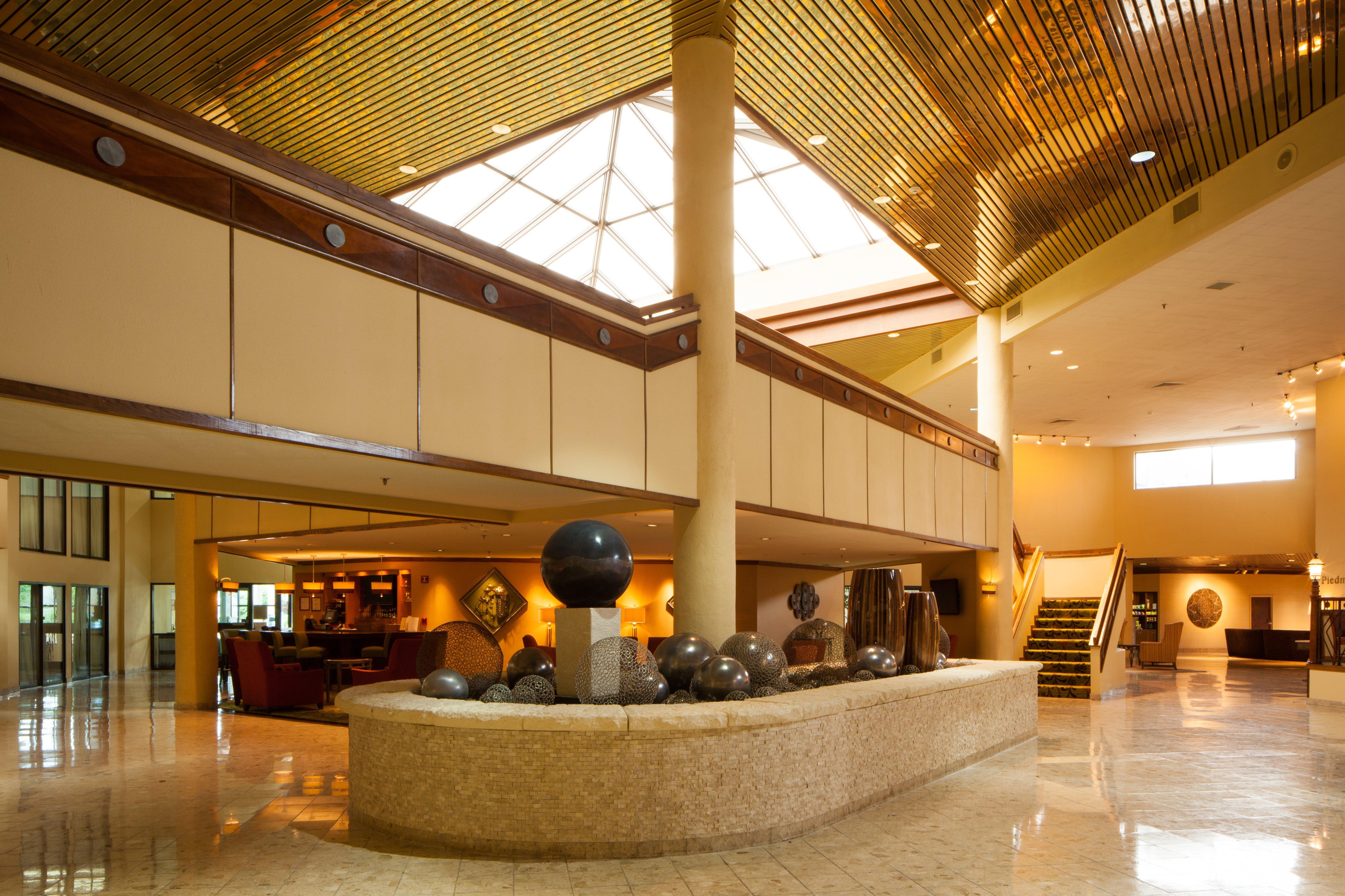 Crowne Plaza Hotel Hickory By Ihg Eksteriør bilde